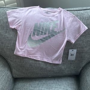 NWT The Nike Tee